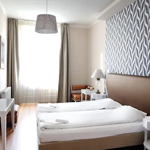 *** Hotel apartamentowy House Octogon Węgry